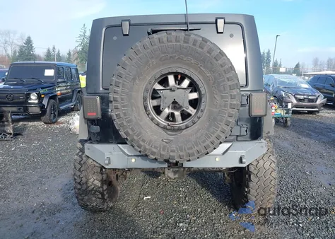 2014 Jeep Wrangler Unlimited Rubicon z USA, uszkodzony, nr VIN 1C4BJWFG5EL230815